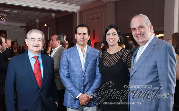 Román Ramos, Miguel Vila, Lissette Miranda, Raul Vila
