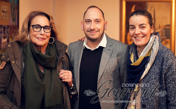 Marisa Sobrino, Eduardo López Valiña y Gemma Sesar.