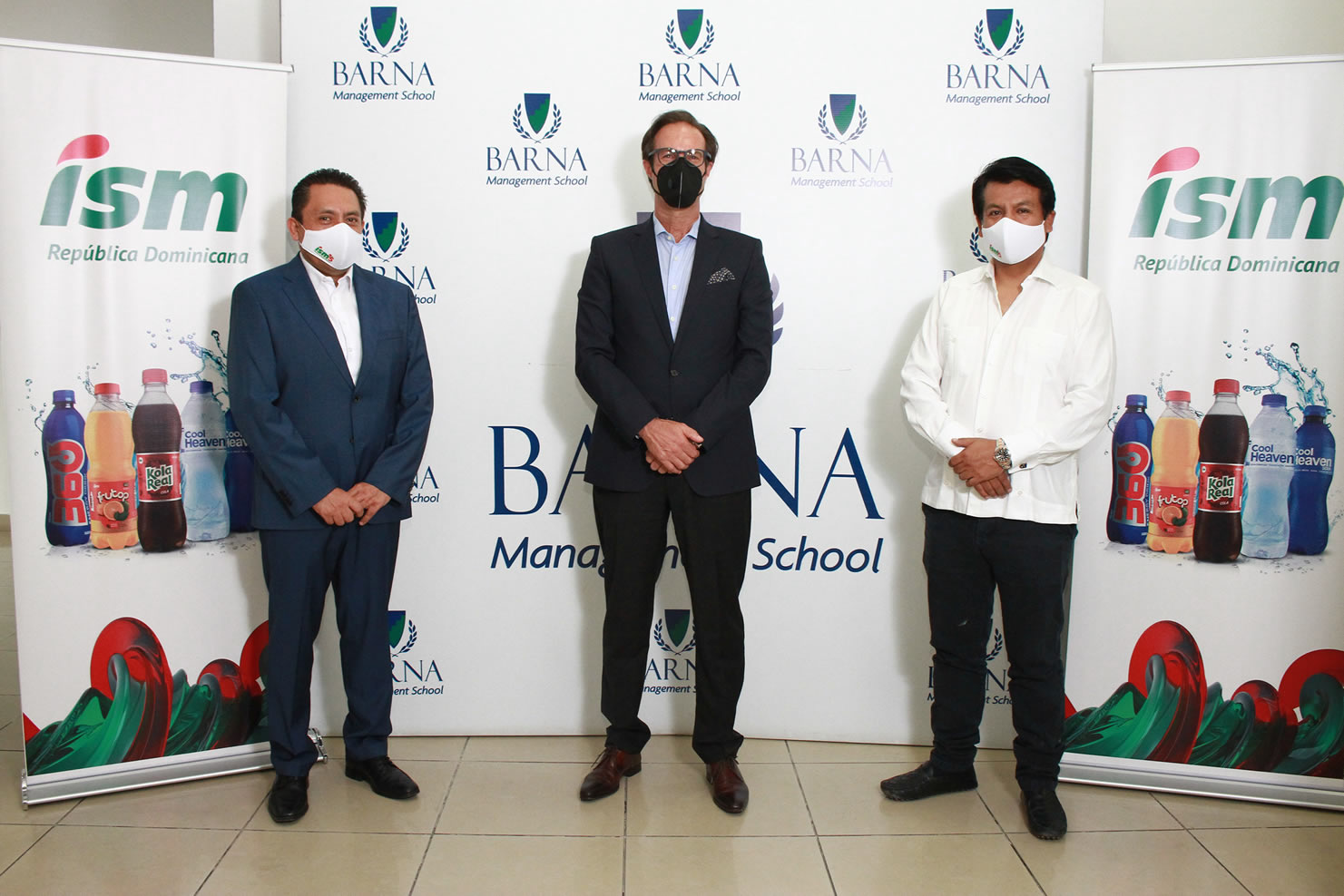 Photo of Industrias San Miguel firma acuerdo Institucional con Barna Management School