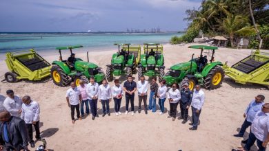 Photo of Collado entrega equipos para limpieza de playas a un costo de RD$50 millones