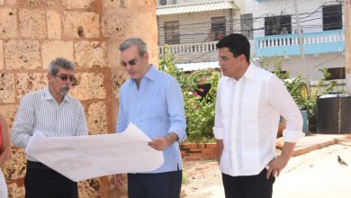 Photo of Presidente Abinader y ministro Collado recorren Ciudad Colonial y destacan su atracción turística